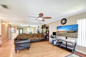 10128 Boynton Place Circle, Boynton Beach, FL 33437 Sold 06/07/24