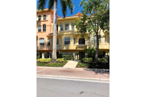 11774 Valencia Gardens Avenue, Palm Beach Gardens, FL 33410 Sold 12/13/24
