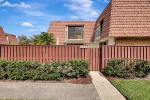 2952 SW Sunset Trace Circle, Palm City, FL 34990 Sold 11/19/24