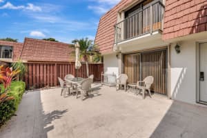 2952 SW Sunset Trace Circle, Palm City, FL 34990 Sold 11/19/24