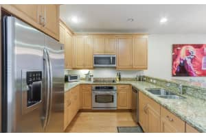 1053 E Heritage Club Cir, Delray Beach, FL 33483, Sold 04/23/24