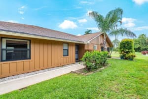 8161 SE Eaglewood Way, Hobe Sound, FL 33455 Sold 11/13/24