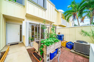 6375 Riverwalk Lane 5, Jupiter, FL 33458 Sold 07/19/24