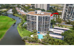 2427 Presidential Way Ph3, West Palm Beach, FL 33401 Sold 02/26/25