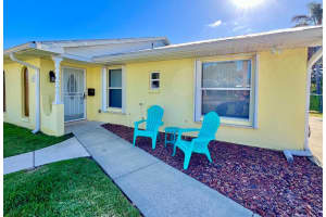 1935 Robalo Drive, Vero Beach, FL 32960 Sold 06/07/24