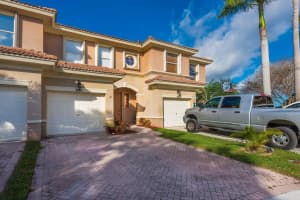 205 River Bluff Lane, Royal Palm Beach, FL 33411 Sold 05/28/24