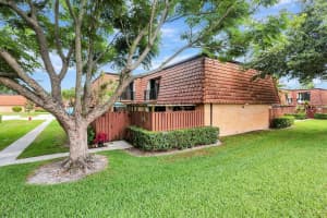 1018 10th Lane 41c, Greenacres, FL 33463 Sold 08/05/24