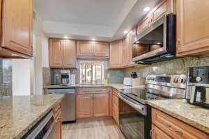 3545 S Ocean Blvd APT 317, South Palm Beach, FL 33480, Sold 07/05/24