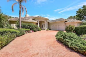 6676 SE Barrington Drive, Stuart, FL 34997 Sold 07/18/24