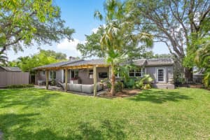 118 NE 11th St, Delray Beach, FL 33444, Sold 04/10/25