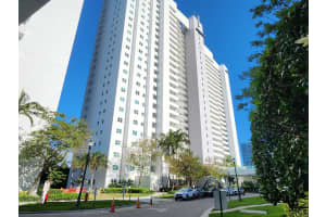 15051 Royal Oaks Lane 202, North Miami, FL 33181 - MLS#R10981349