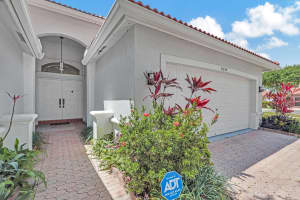 6256 Shadow Tree Lane, Lake Worth, FL 33463 Sold 08/15/24