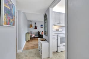 207 Tropic Isle 205, Delray Beach, FL 33483 Sold 07/01/24