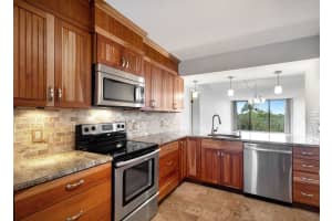 2741 Village Boulevard #10-404, West Palm Beach, FL 33409 Sold 07/15/24