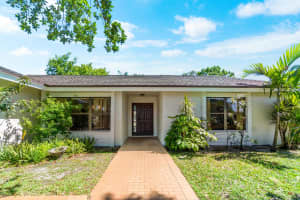 14111 Tecoma Drive, Wellington, FL 33414 Sold 06/21/24