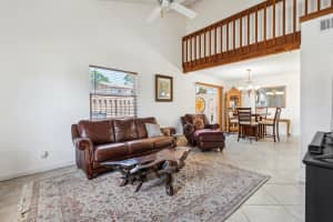 353 Maplecrest Cir, Jupiter, FL 33458, Sold 07/05/24