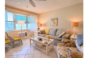 240 Horizons 106, Boynton Beach, FL 33435 Sold 10/15/24