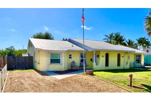 1933 Robalo Drive, Vero Beach, FL 32960 Sold 07/16/24