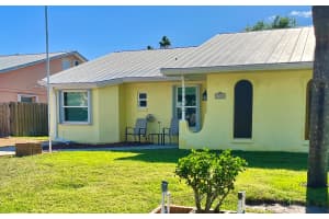 1933 Robalo Drive, Vero Beach, FL 32960 Sold 07/16/24