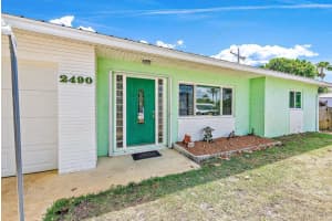 2490 SE Madison Street, Stuart, FL 34997 Sold 06/18/24
