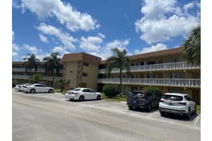 100 Village Green Circle E 312, Palm Springs, FL 33461 Sold 05/28/24