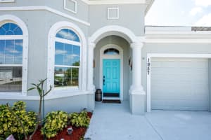 1957 SW Glendale Street W, Port Saint Lucie, FL 34987 Sold 05/03/24