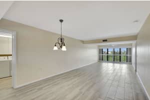 1701 Marina Isle Way 404, Jupiter, FL 33477 - MLS#R10981672