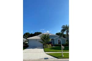 6167 Royal Birkdale Dr, Greenacres, FL 33463, Sold 05/24/24