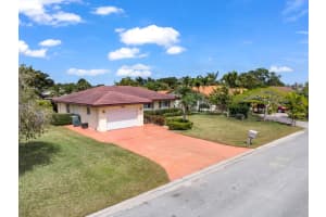 10319 NW 70th Court, Tamarac, FL 33321 Sold 06/07/24