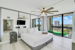 2000 Presidential Way 1401, West Palm Beach