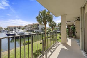 1601 Marina Isle Way 202, Jupiter, FL 33477 Sold 12/12/25