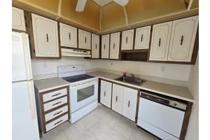 318 Burgundy G G, Delray Beach, FL 33484 Sold 10/09/24