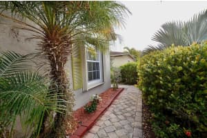 9708 Windrift Circle, Fort Pierce, FL 34945 Sold 08/22/24