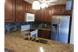 262 Springdale Circle, Palm Springs, FL 33461 Sold 08/01/24