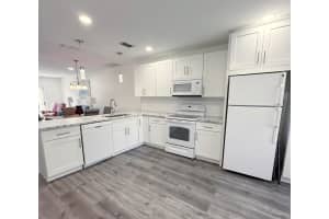 8579 Bella Vista Drive, Boca Raton, FL 33433 Sold 05/29/24