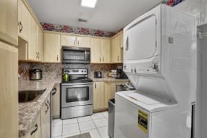 8604 Bella Vista Drive, Boca Raton, FL 33433 Sold 06/05/24