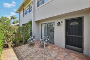 27 Stratford Ln W APT C, Boynton Beach, FL 33436, Sold 10/30/24