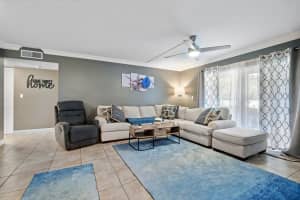 2713 S Oakland Forest Dr APT 101, Oakland Park, FL 33309, Sold 07/09/24