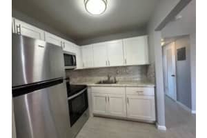 339 Sheffield N, West Palm Beach, FL 33417 Sold 10/02/24