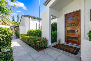 6110 N Ocean Boulevard 27, Ocean Ridge, FL 33435 Sold 05/19/25