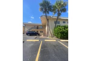 1041 NW 45th Street 6, Deerfield Beach, FL 33064 Sold 05/20/24