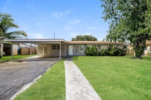 1308 Crest Drive, Lake Worth Beach, FL 33461 Sold 07/09/24
