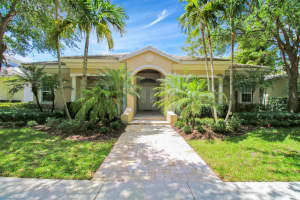 3306 Greenway Drive, Jupiter, FL 33458 Sold 10/08/24