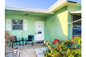211 Country Lane D, Boynton Beach, FL 33435 Sold 07/24/24