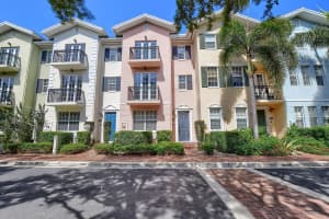 1044 E Heritage Club Circle, Delray Beach, FL 33483 Sold 07/15/24