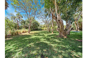 121 Eden Creek Lane, Jensen Beach, FL 34957 Sold 10/16/24