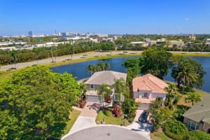 1236 Avondale Lane, West Palm Beach, FL 33409 Sold 06/10/24
