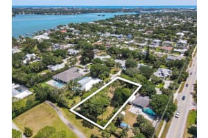 000 April Lane, Jupiter, FL 33458 Sold 11/20/24