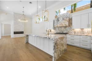 1128 Crystal Drive, Palm Beach Gardens, FL 33418 Sold 09/12/24