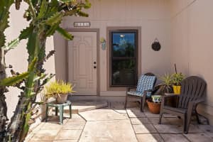 15 Flint Way, Boynton Beach, FL 33426 Sold 06/24/24